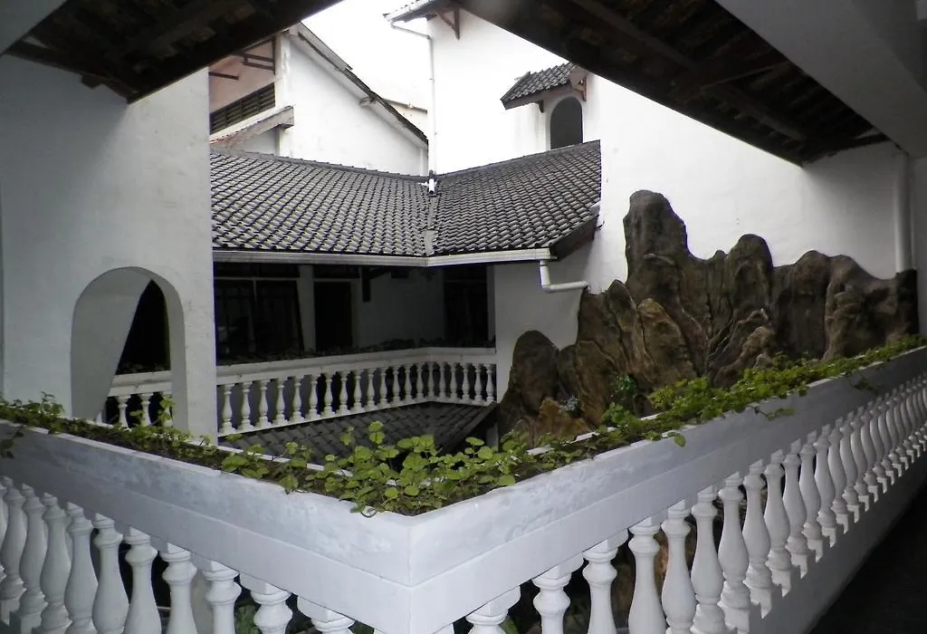 Bladok Hotel&Restaurant-1